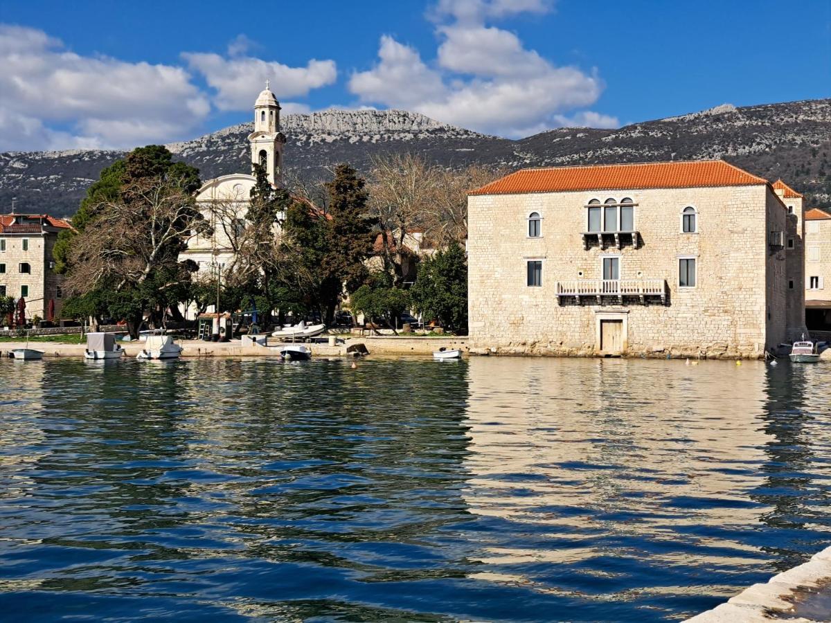 Holiday Apartman Kaštela Eksteriør billede